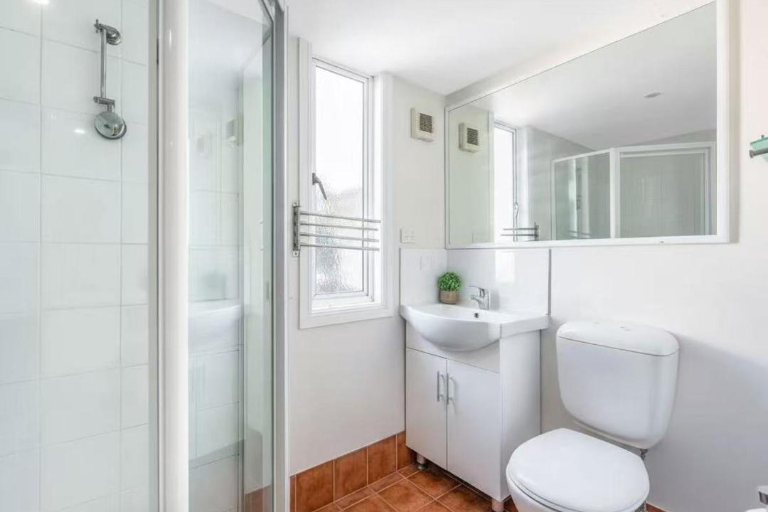 Photo of Bathroom in Paddington