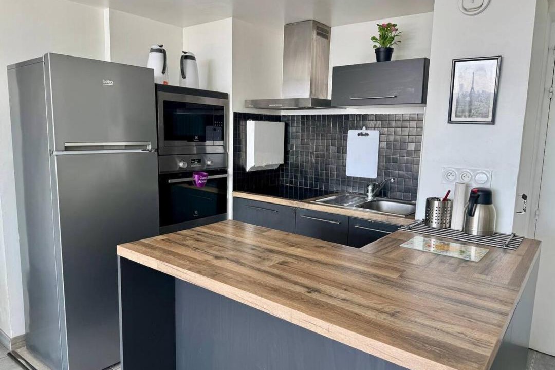 Photo of Others in Puteaux