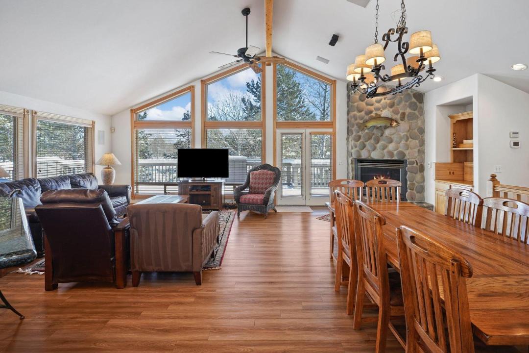Photo of Others in Sunriver