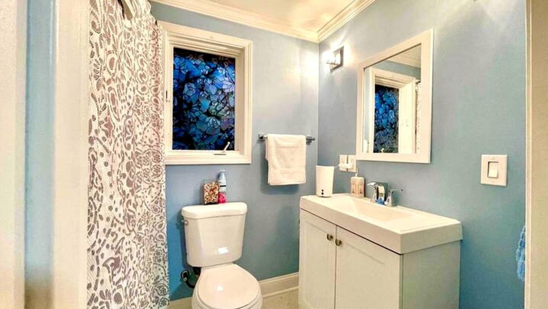Photo of Bathroom in Town of Somerset