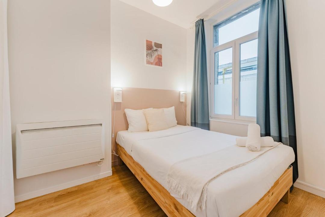 Photo of Bedroom in Lille Centre Ville