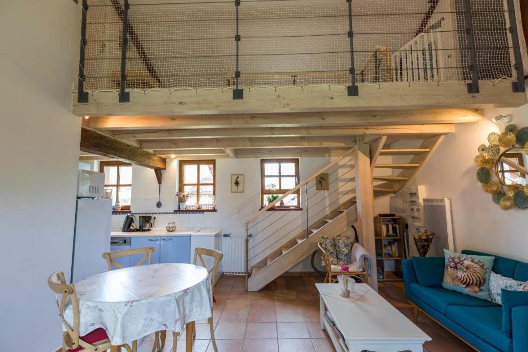 Photo of Others in Belis