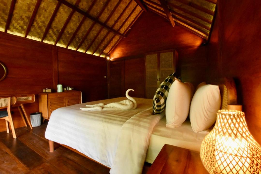 Photo of Others in Bebandem