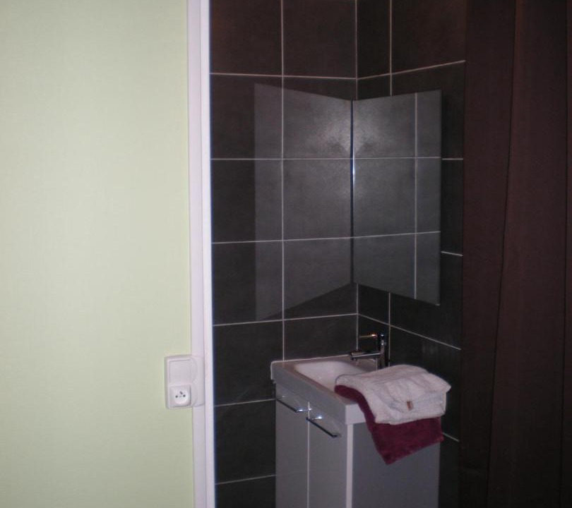 Photo of Bathroom in Mery-sur-Oise