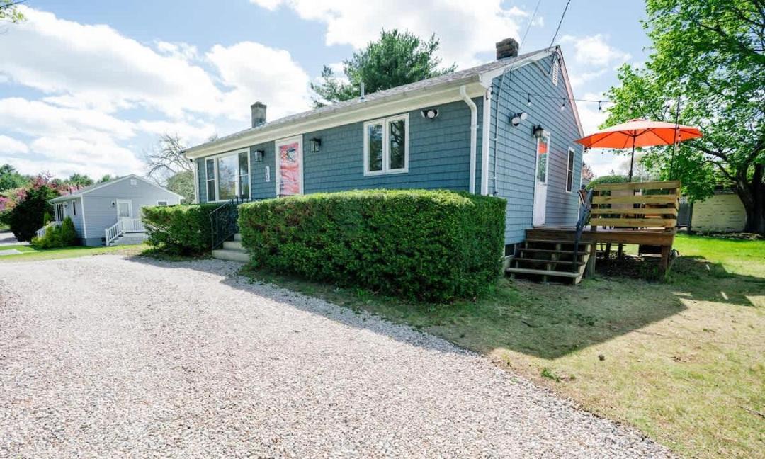 Photo of Others in Kenyon