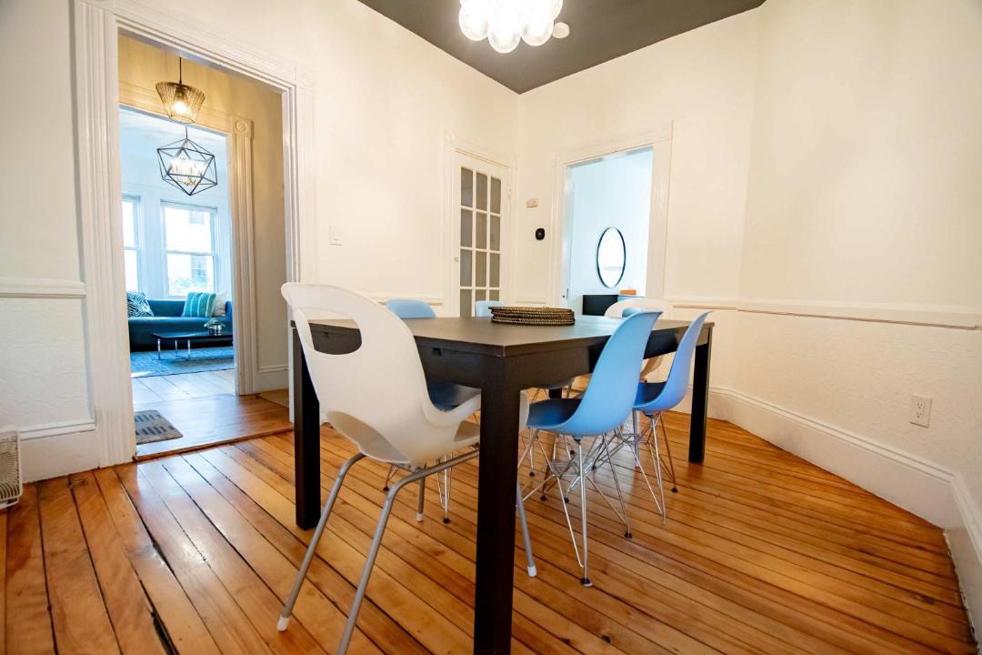 Photo of Others in Neighborhood Nine