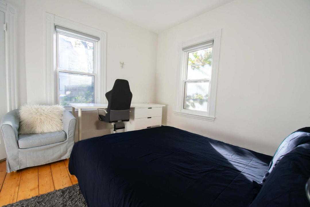 Photo of Bedroom in Neighborhood Nine