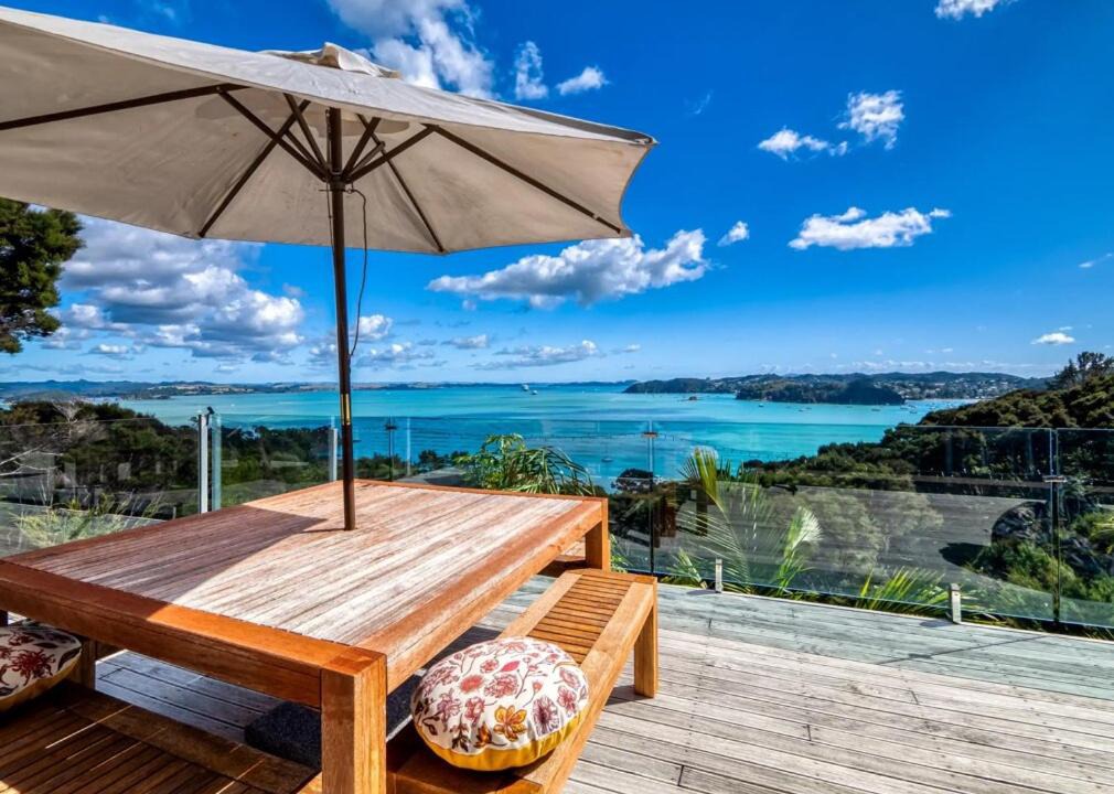 Photo of Patio Balcony in Te Wahapu
