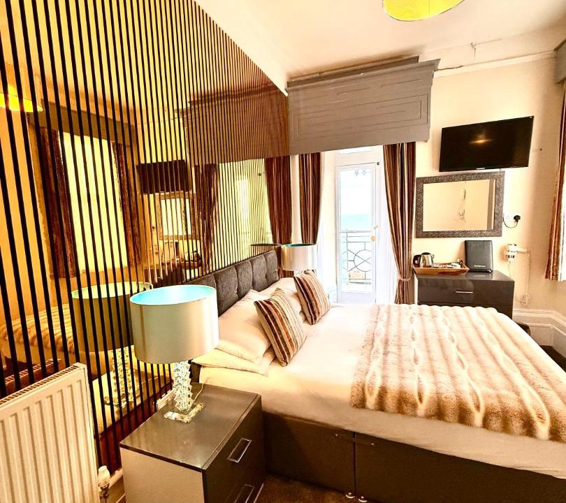 Photo of Others in Shanklin