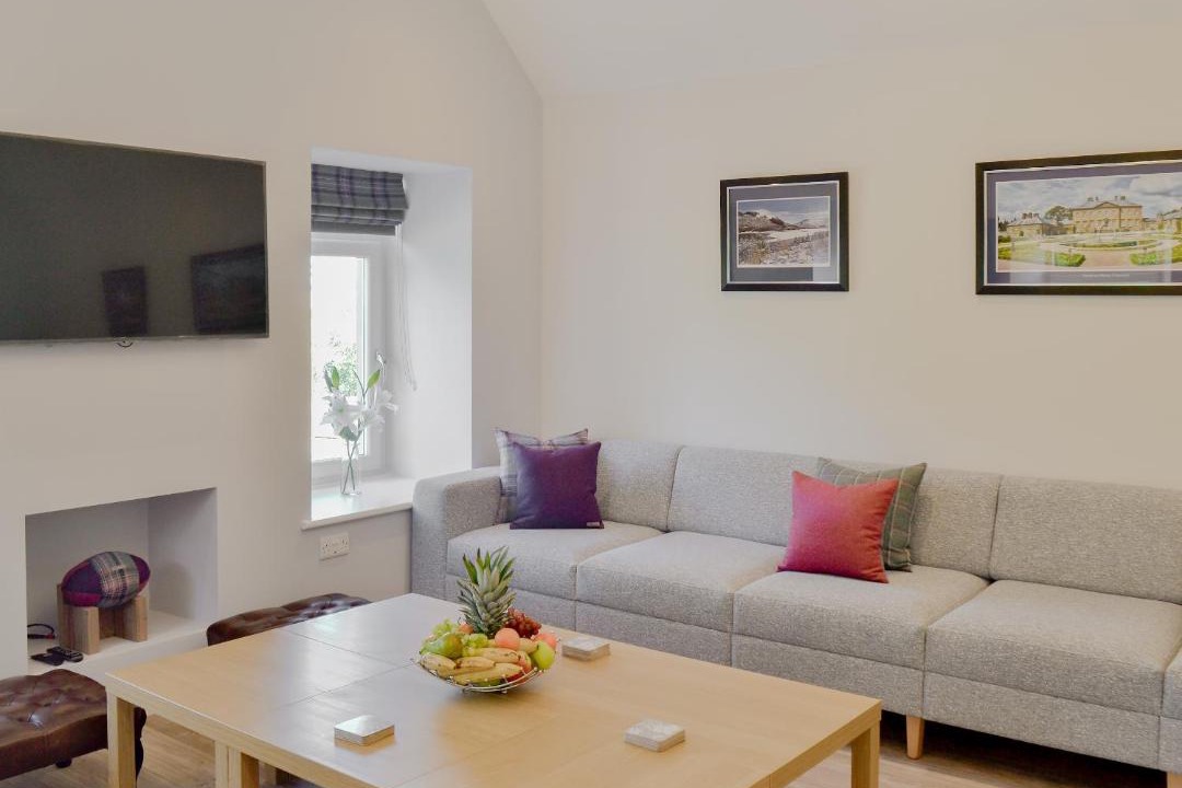 Photo of Others in Mauchline