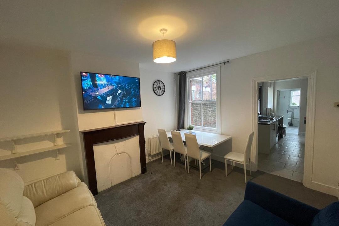 Photo of Others in Gravesend