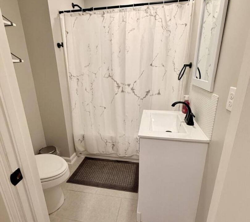 Photo of Bathroom in Beattyville