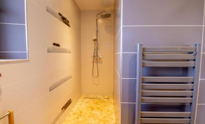 Photo of Bathroom in Pays-de-Belves
