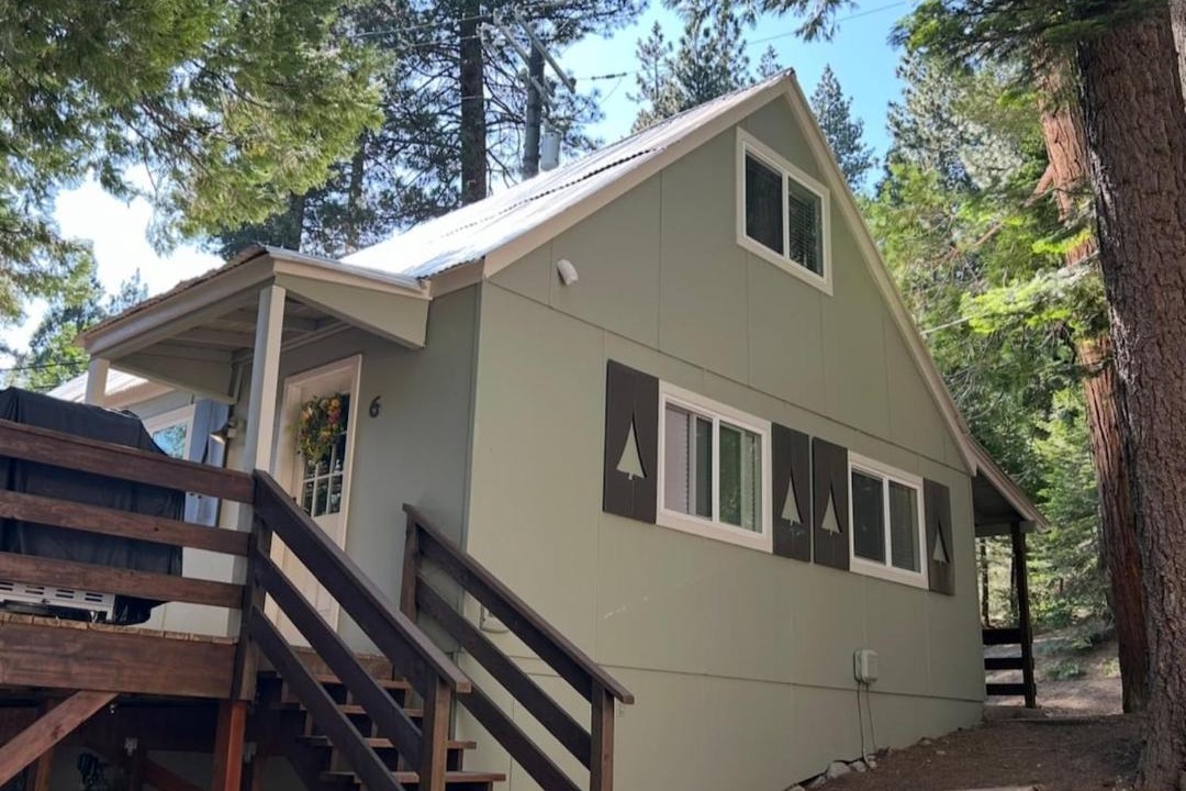 Photo of Others in Strawberry