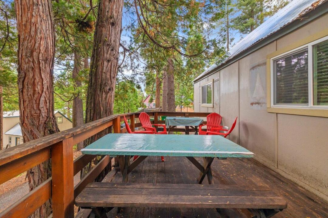 Photo of Others in Strawberry