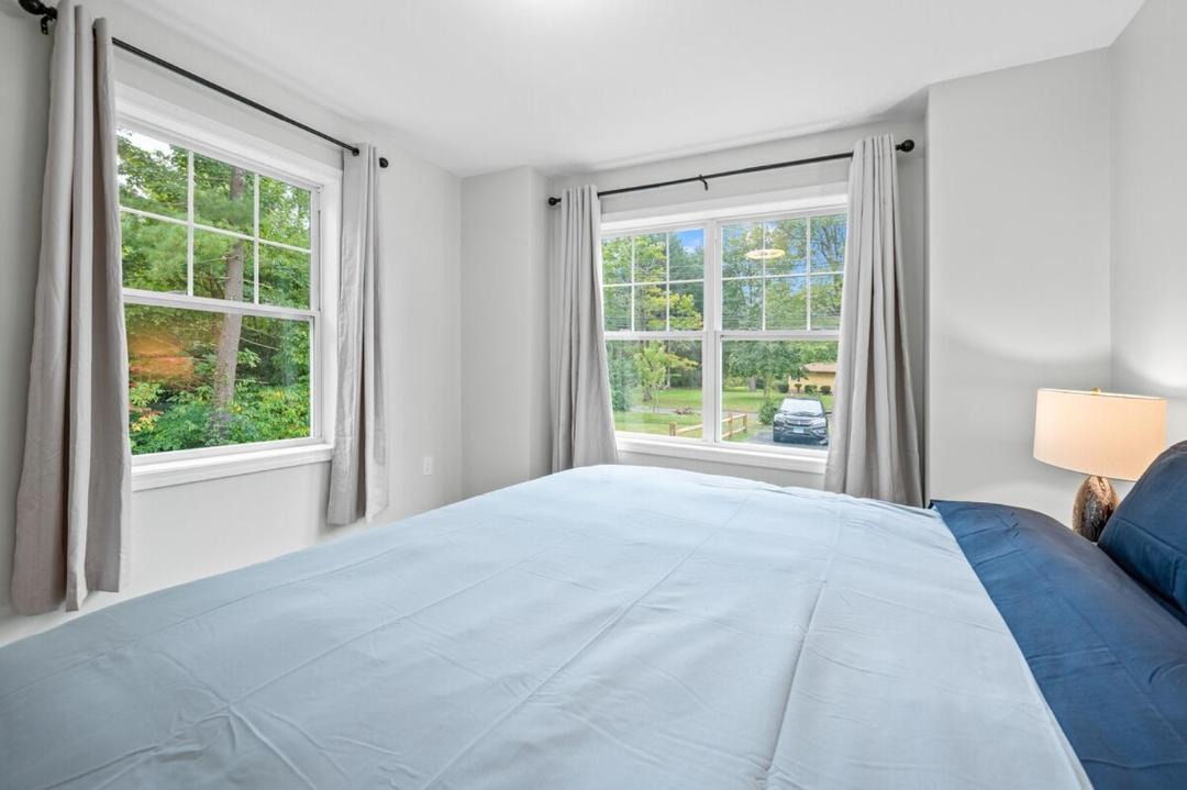 Photo of Bedroom in Maple Hill