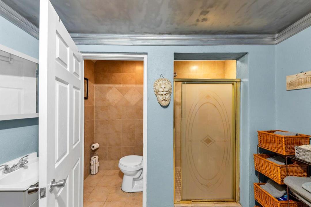 Photo of Bathroom in Buford Highway