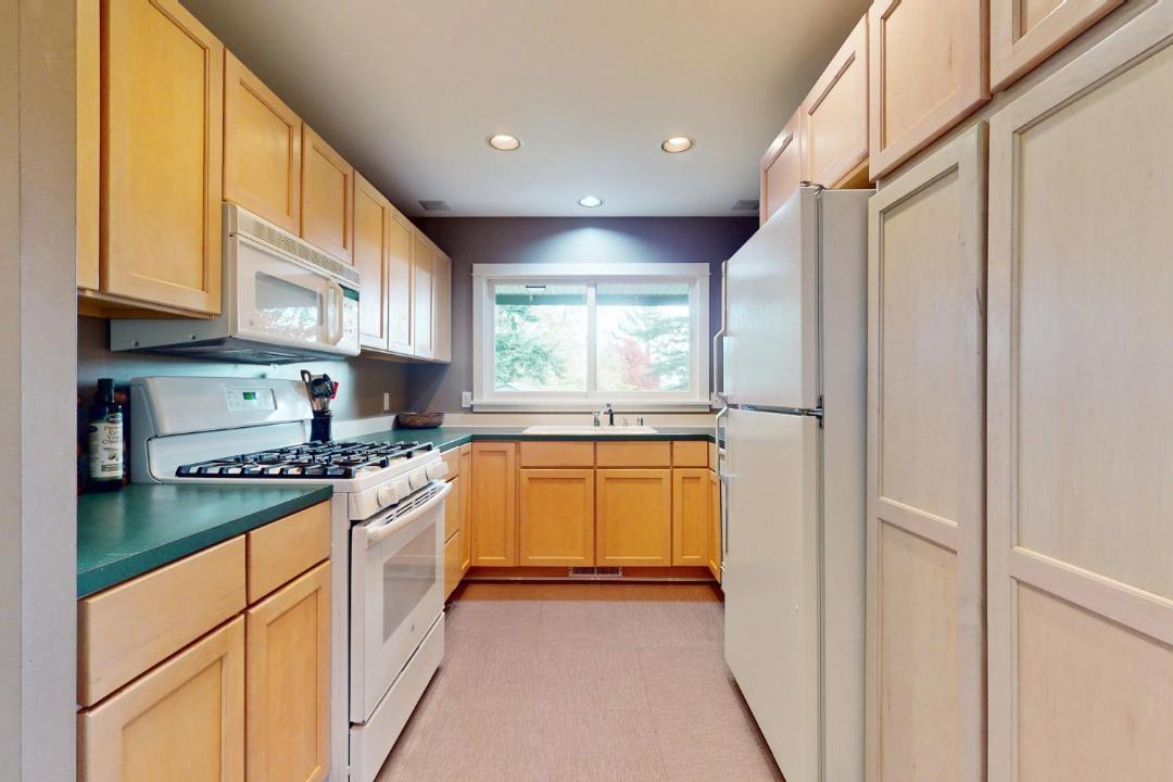 Photo of Kitchen in Lummi Island