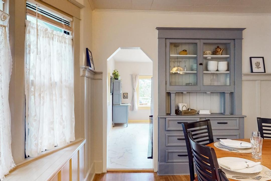 Photo of Others in Raymond