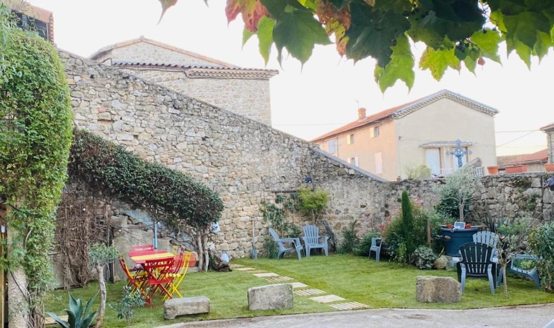 Photo of Others in Saint-Cyr