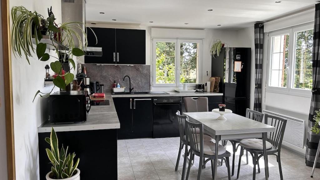 Photo of Others in Lavenay