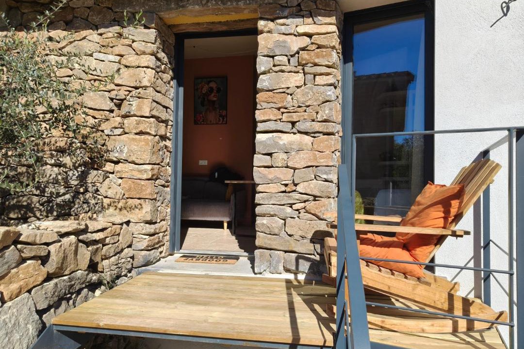 Photo of Others in Saint-Etienne-de-Fontbellon