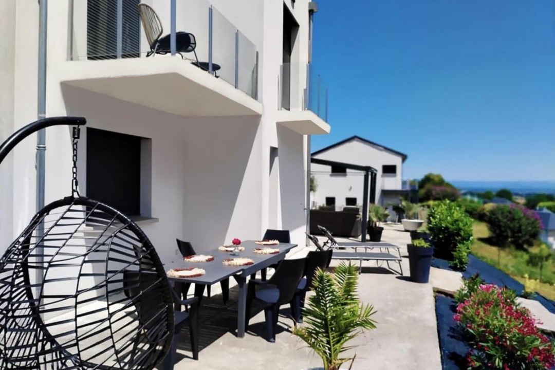 Photo of Patio Balcony in Moyrazes