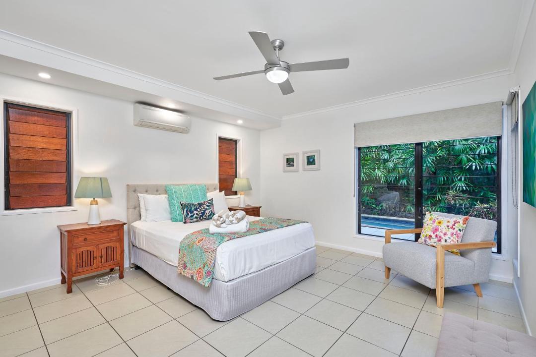 Photo of Bedroom in Clifton Beach