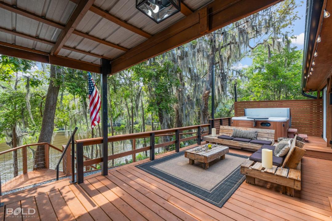 Photo of Patio Balcony in Jefferson