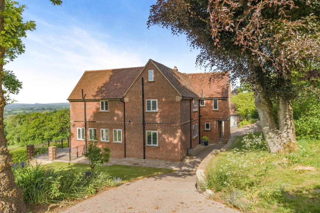 Photo of Others in East Knoyle