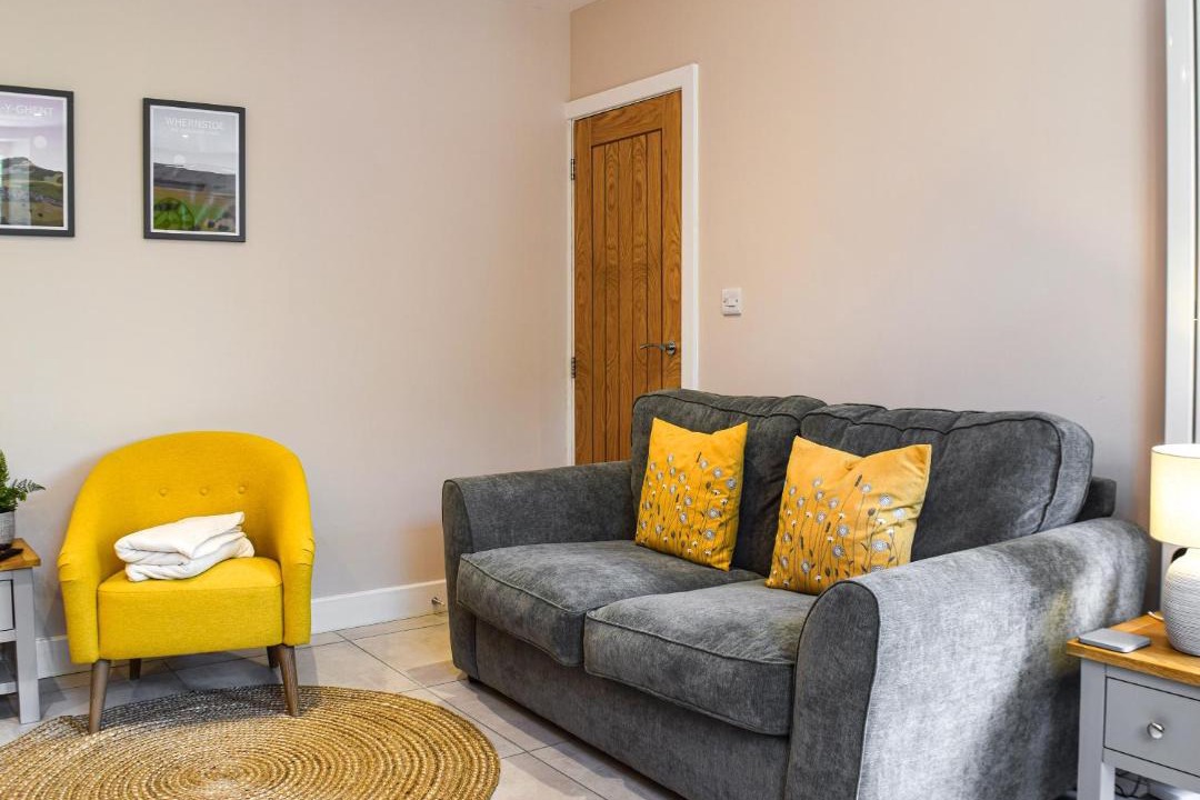 Photo of Others in Grange Moor