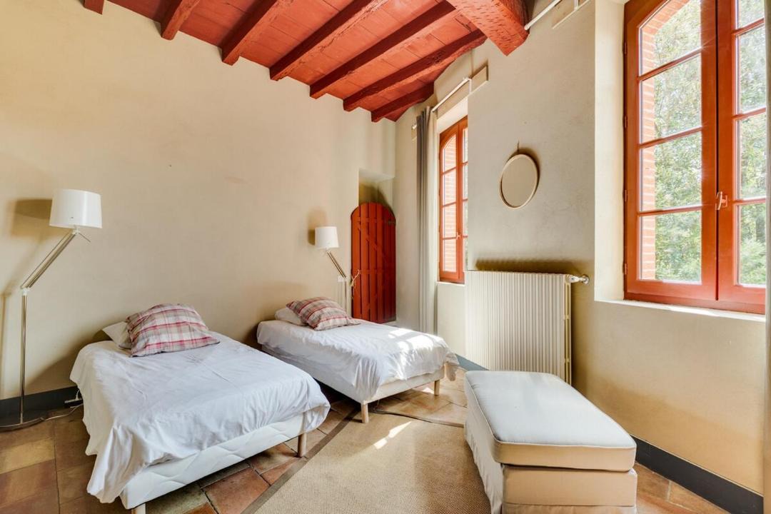 Photo of Others in Auragne