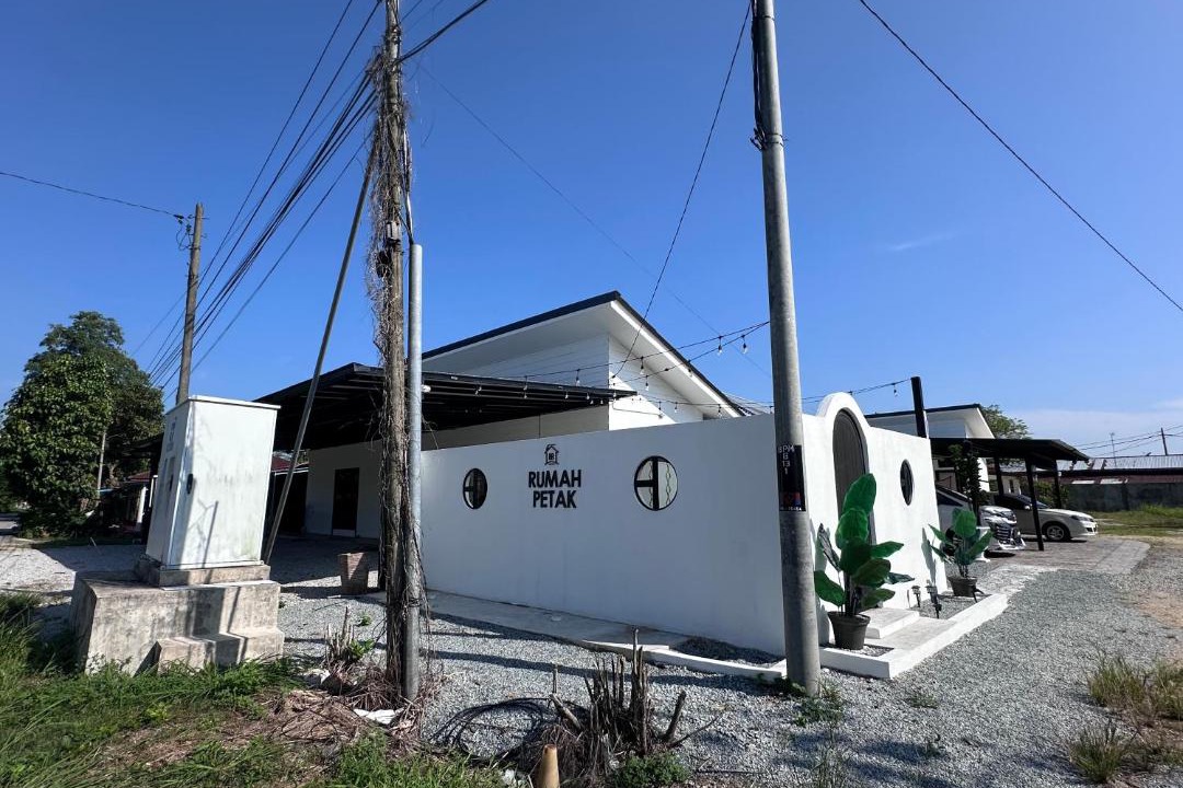 Photo of Others in Gua