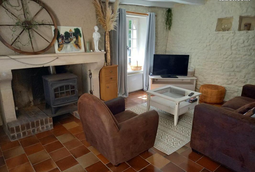 Photo of Livingroom in Jouhet