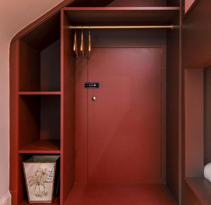 Photo of Others in Dalavich