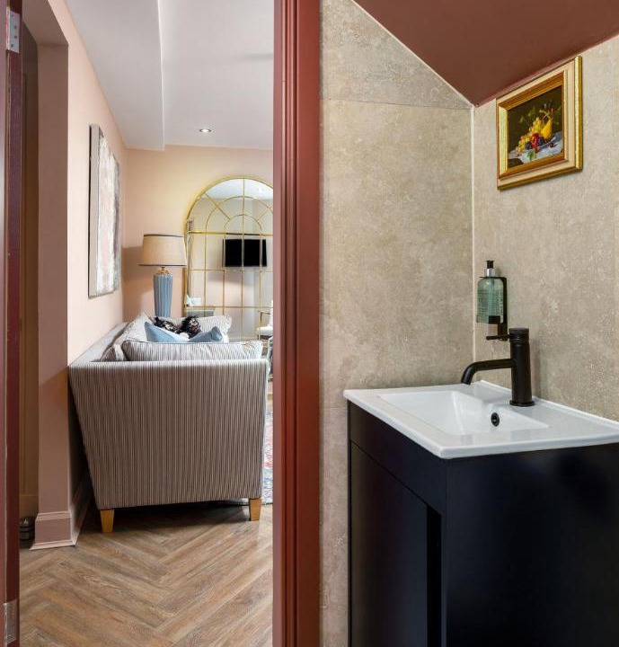 Photo of Others in Dalavich