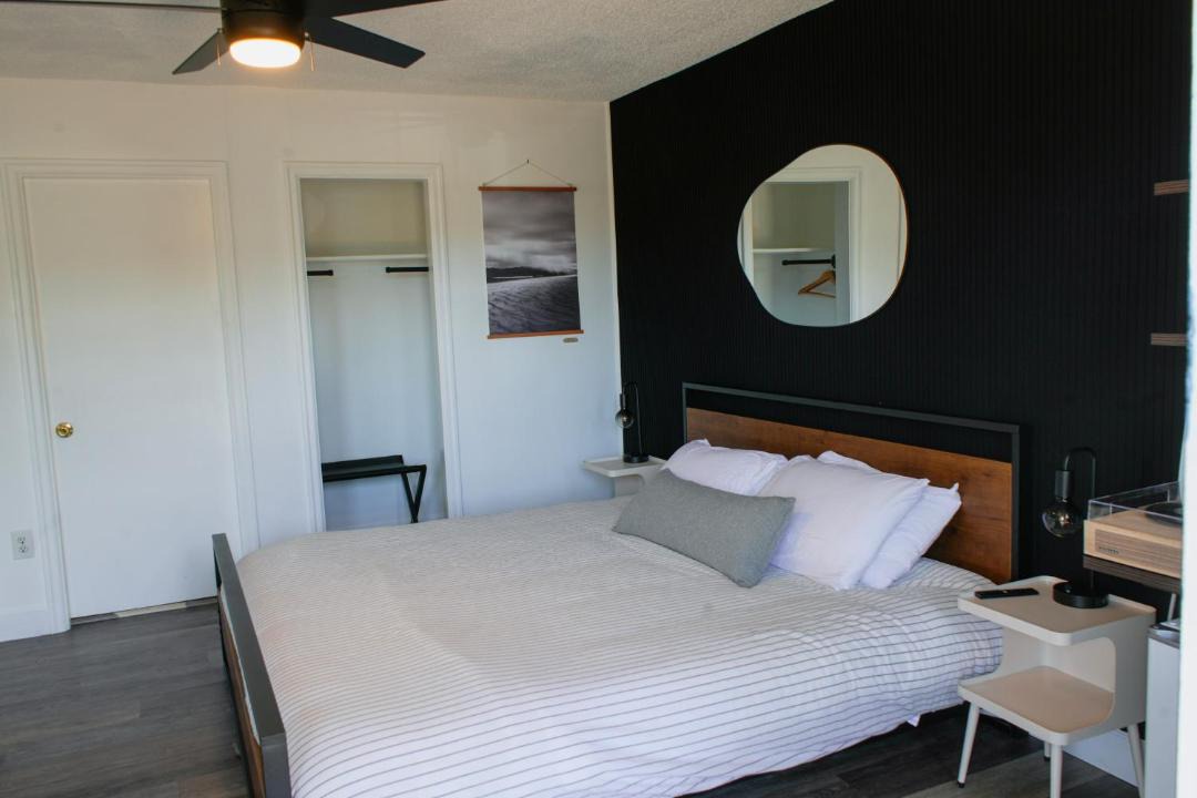 Photo of Bedroom in Manzanita
