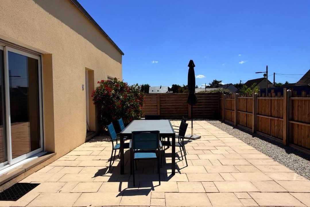 Photo of Patio Balcony in Denneville