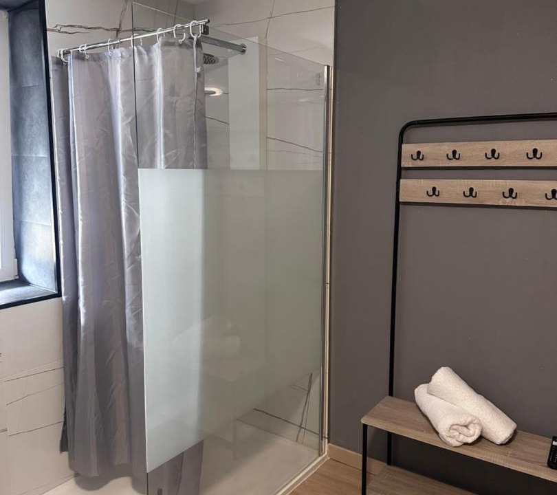 Photo of Bathroom in Denain