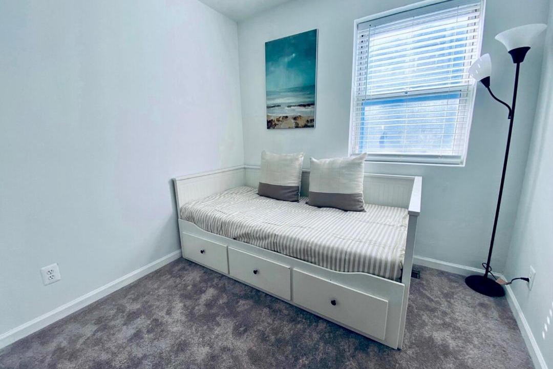 Photo of Bedroom in Deanwood
