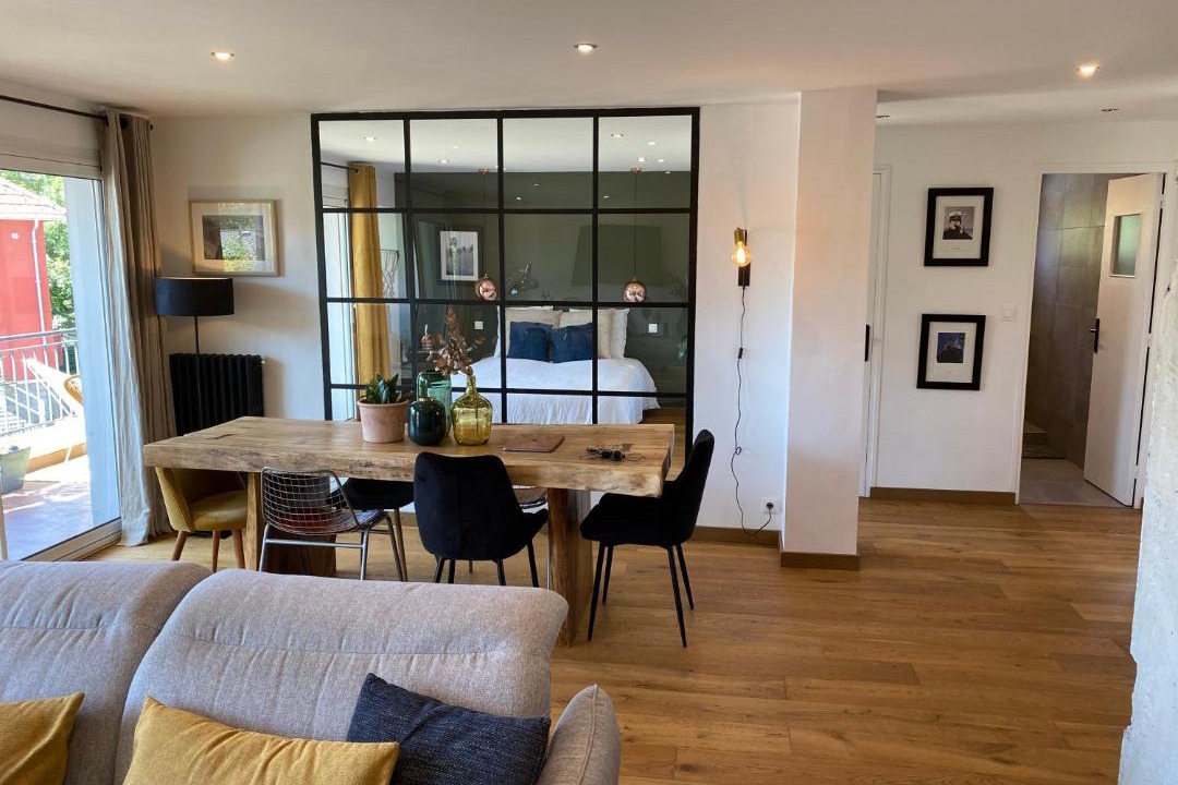 Photo of Others in Gap