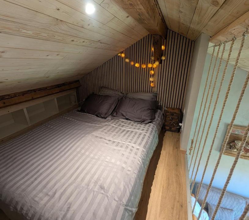 Photo of Bedroom in Secteur 5
