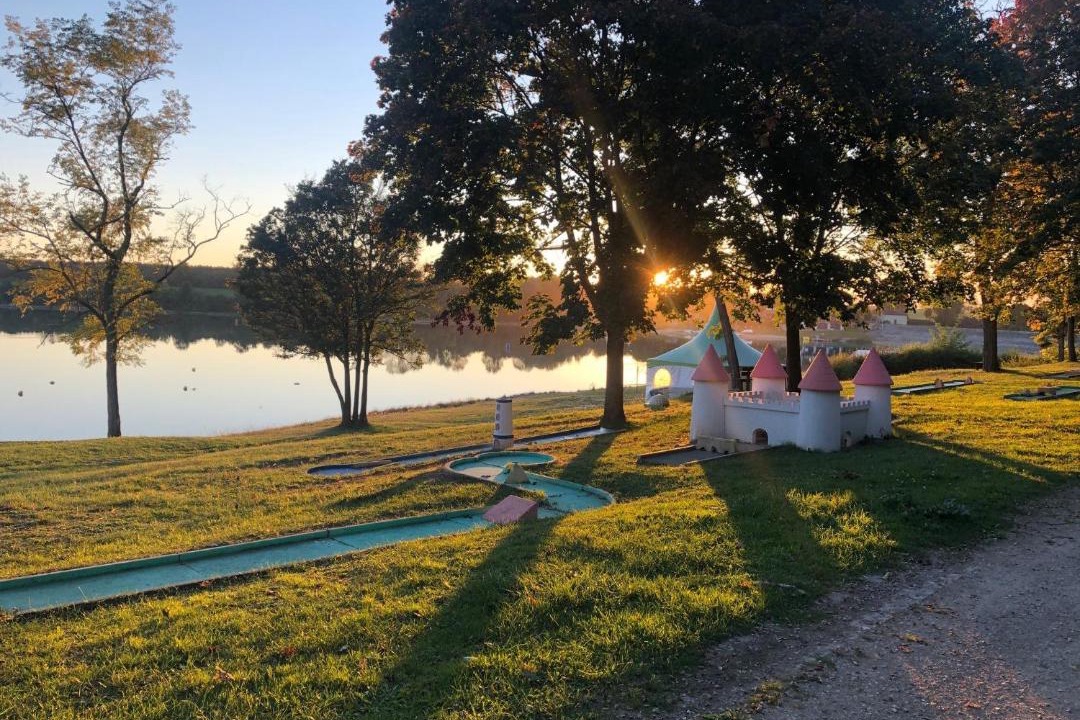 Photo of Others in Bessais-le-Fromental