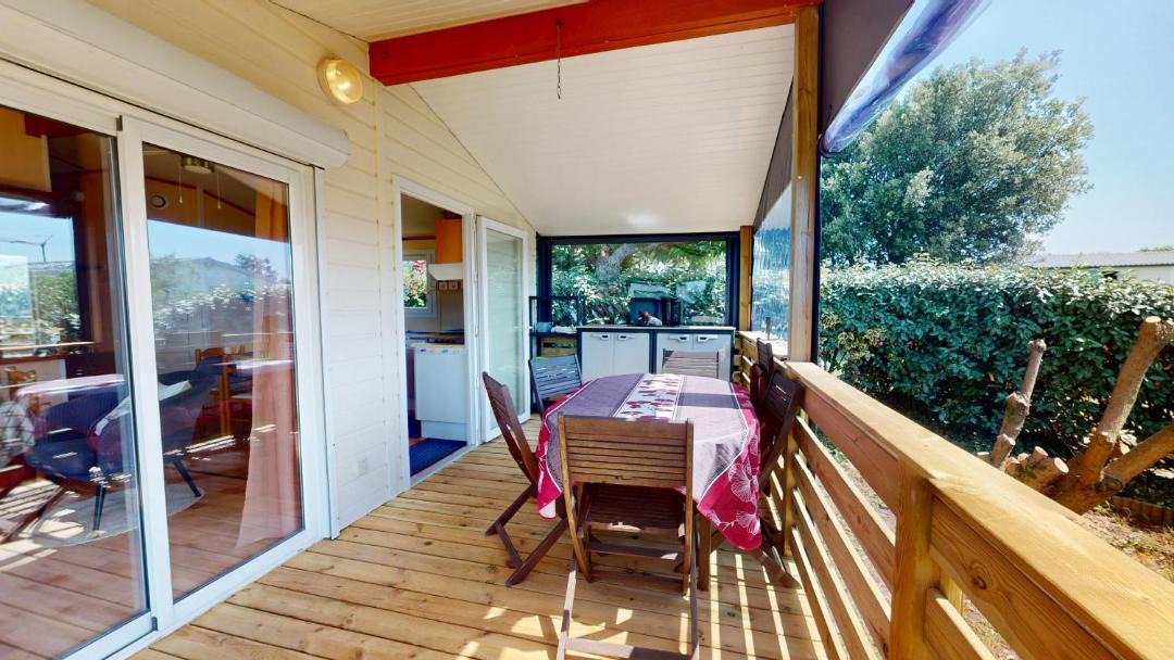 Photo of Patio Balcony in Brem Sur Mer