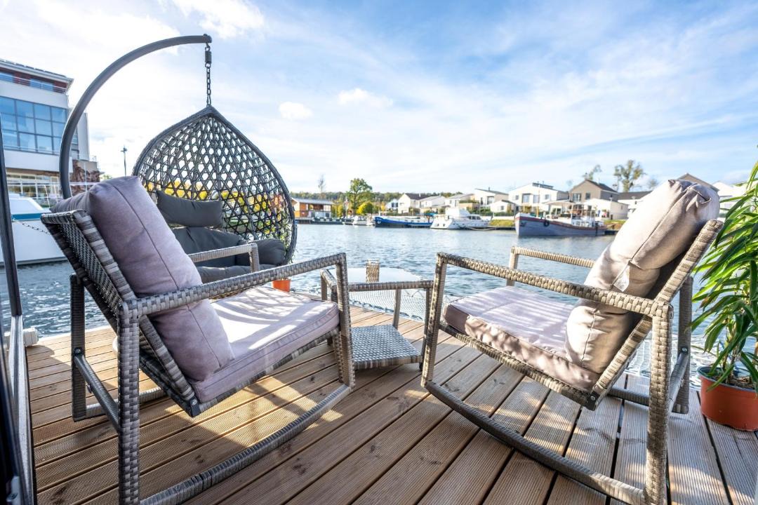 Photo of Patio Balcony in L'Isle-Adam