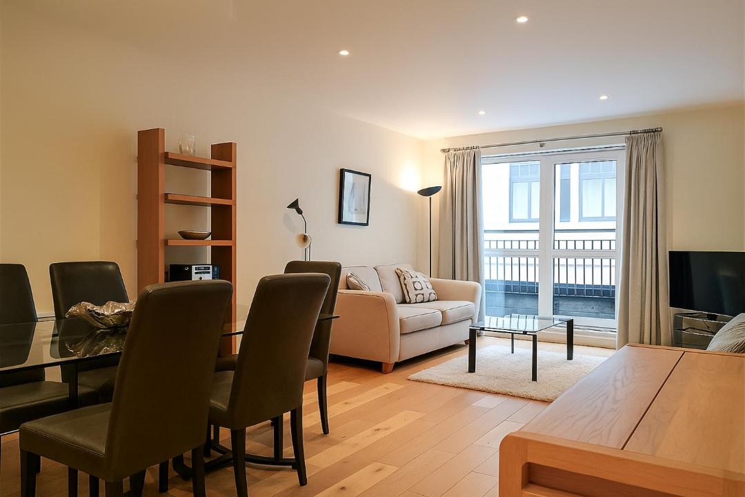 Photo of Others in Tower Hill