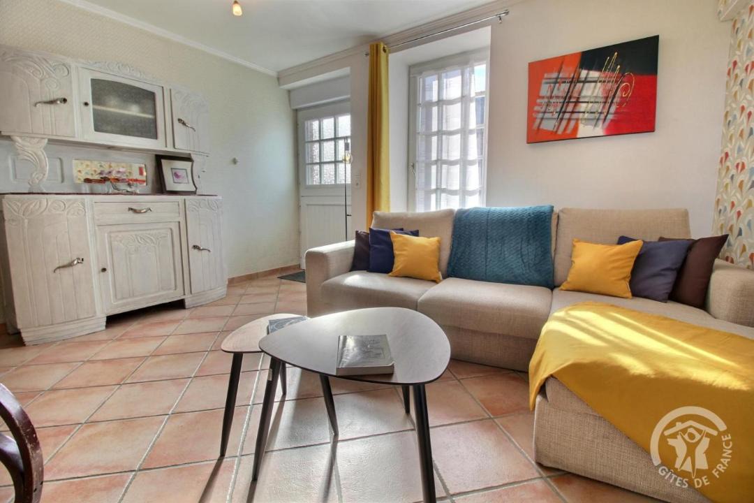 Photo of Others in Brehand