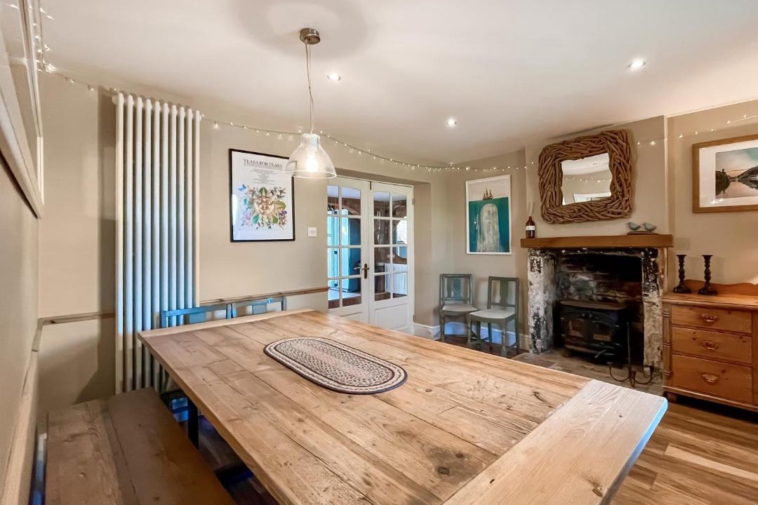 Photo of Others in Trowle Common