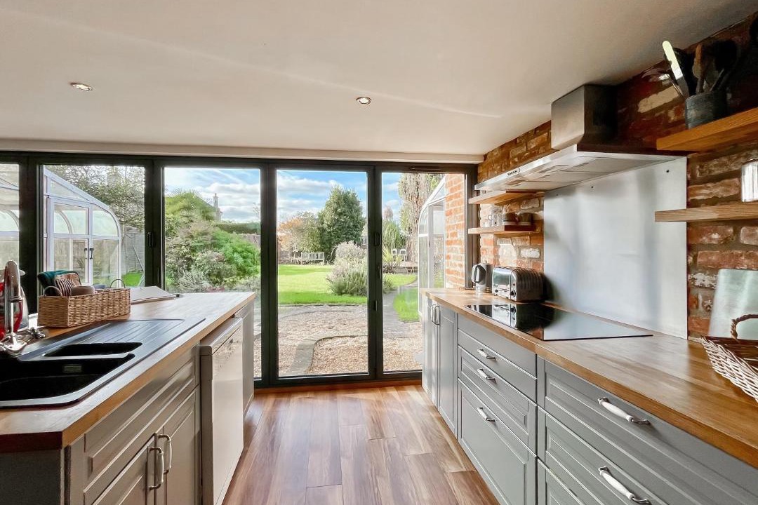 Photo of Others in Trowle Common