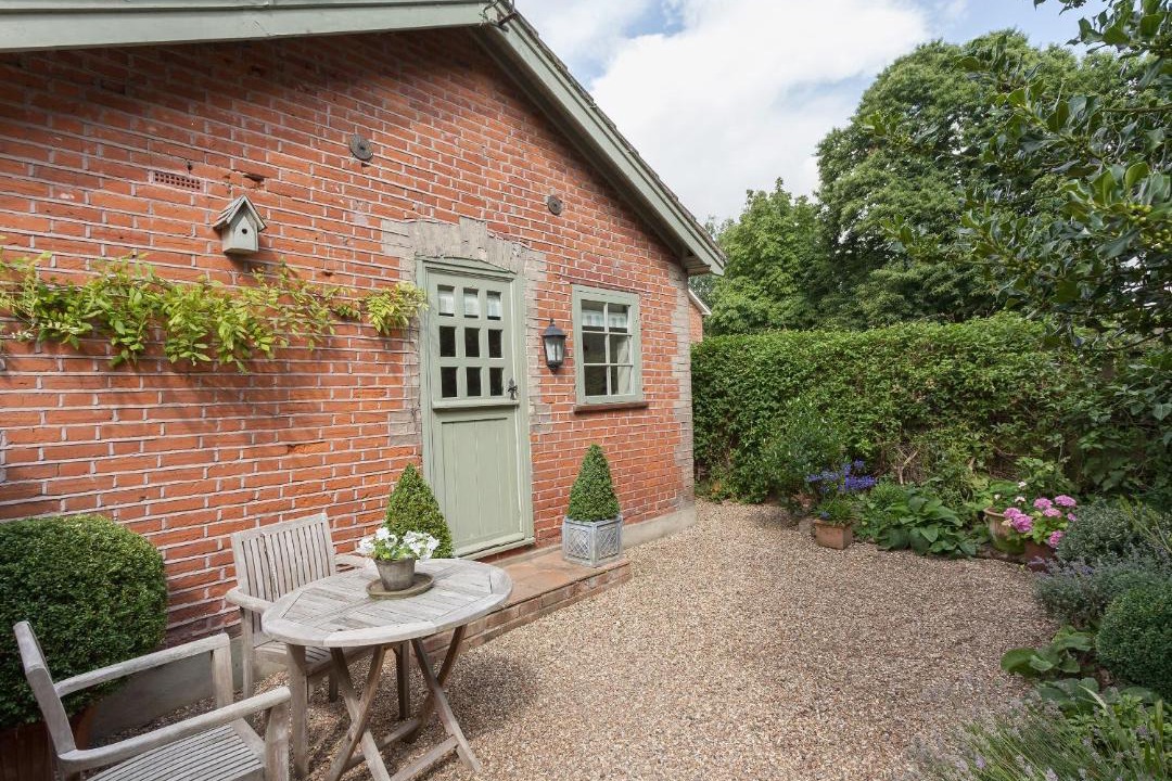 Photo of Others in Tattingstone